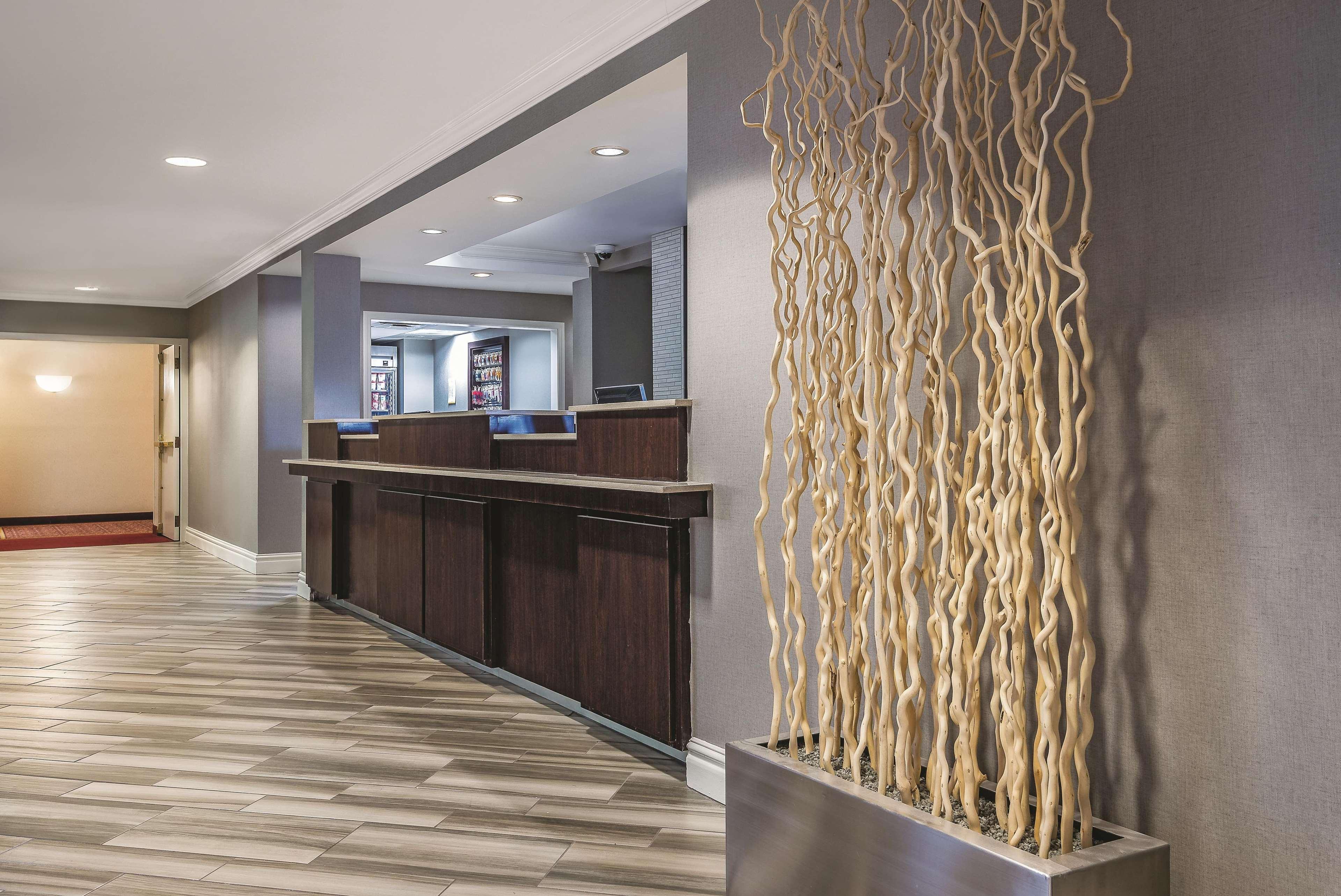 La Quinta Inn & Suites By Wyndham University Area Chapel Hill Durham Esterno foto