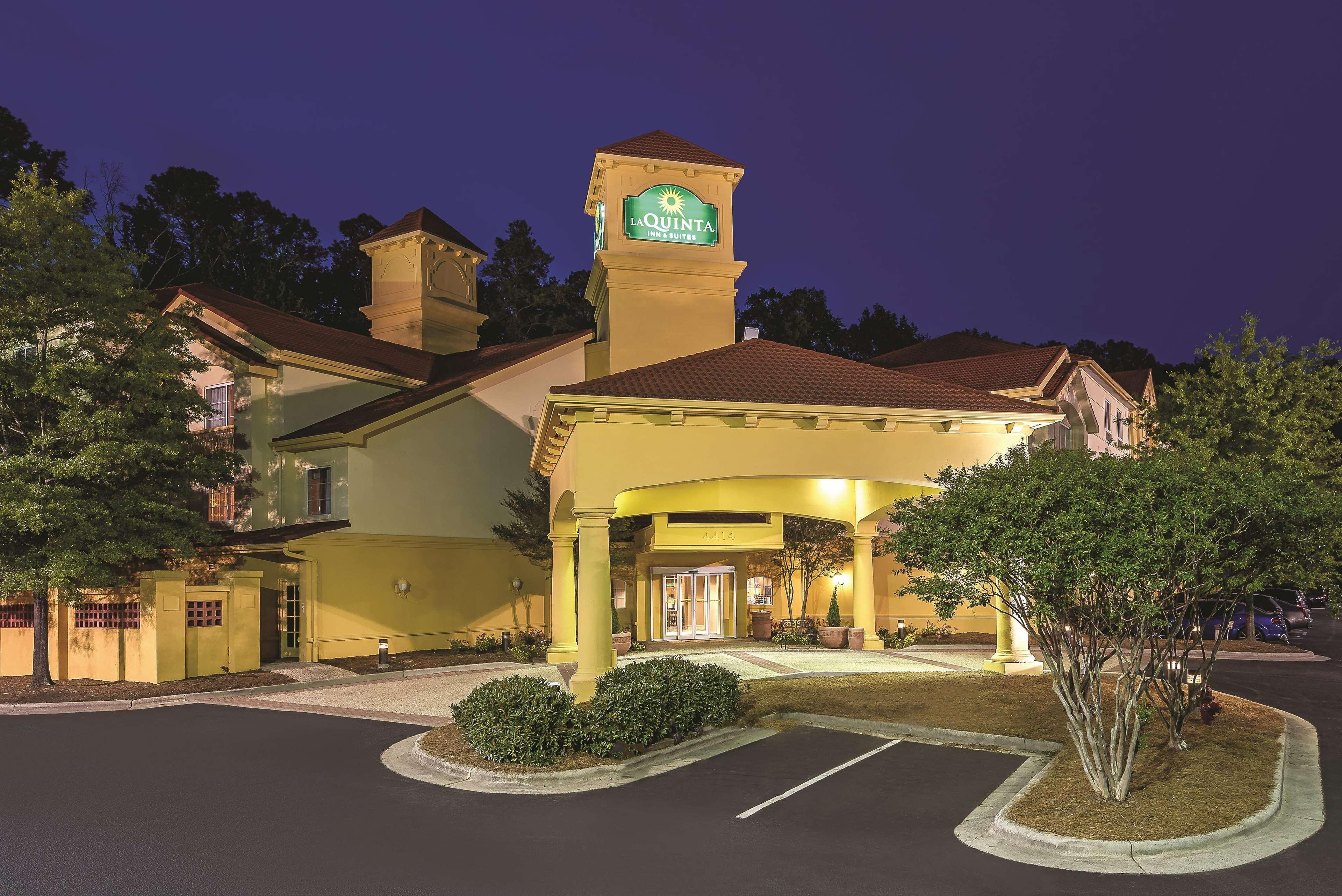 La Quinta Inn & Suites By Wyndham University Area Chapel Hill Durham Esterno foto