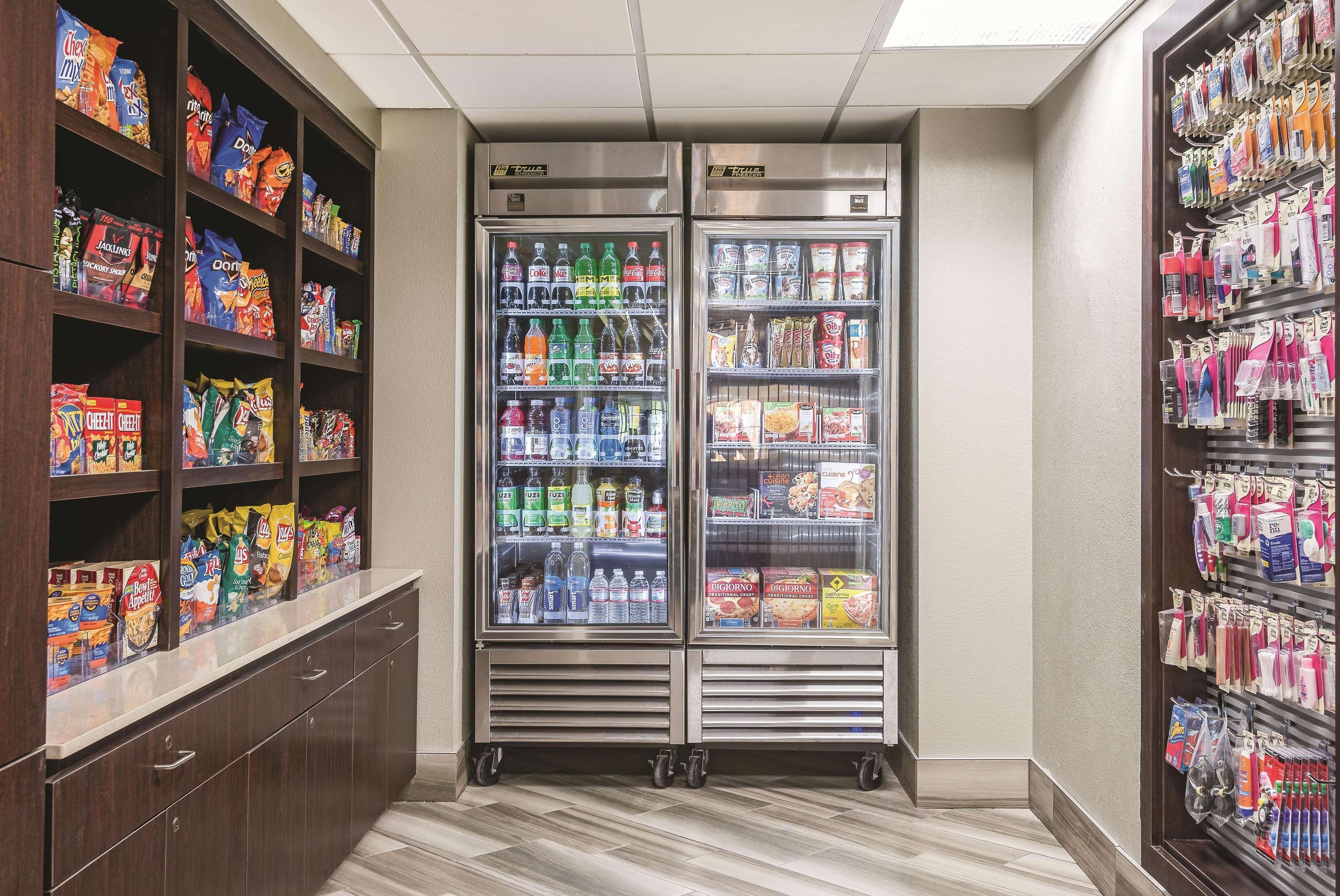 La Quinta Inn & Suites By Wyndham University Area Chapel Hill Durham Esterno foto