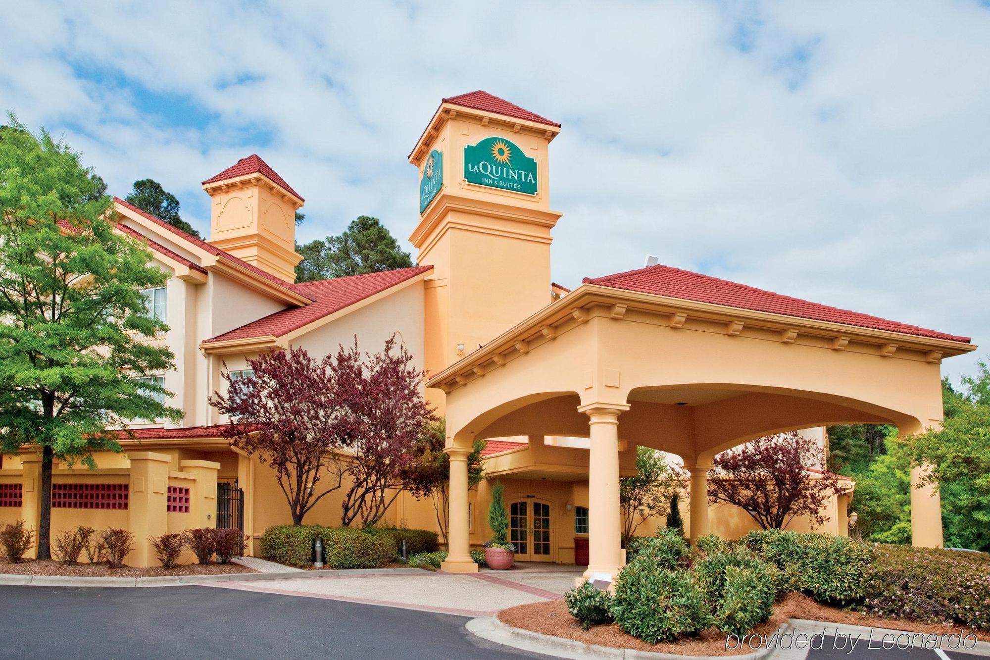 La Quinta Inn & Suites By Wyndham University Area Chapel Hill Durham Esterno foto