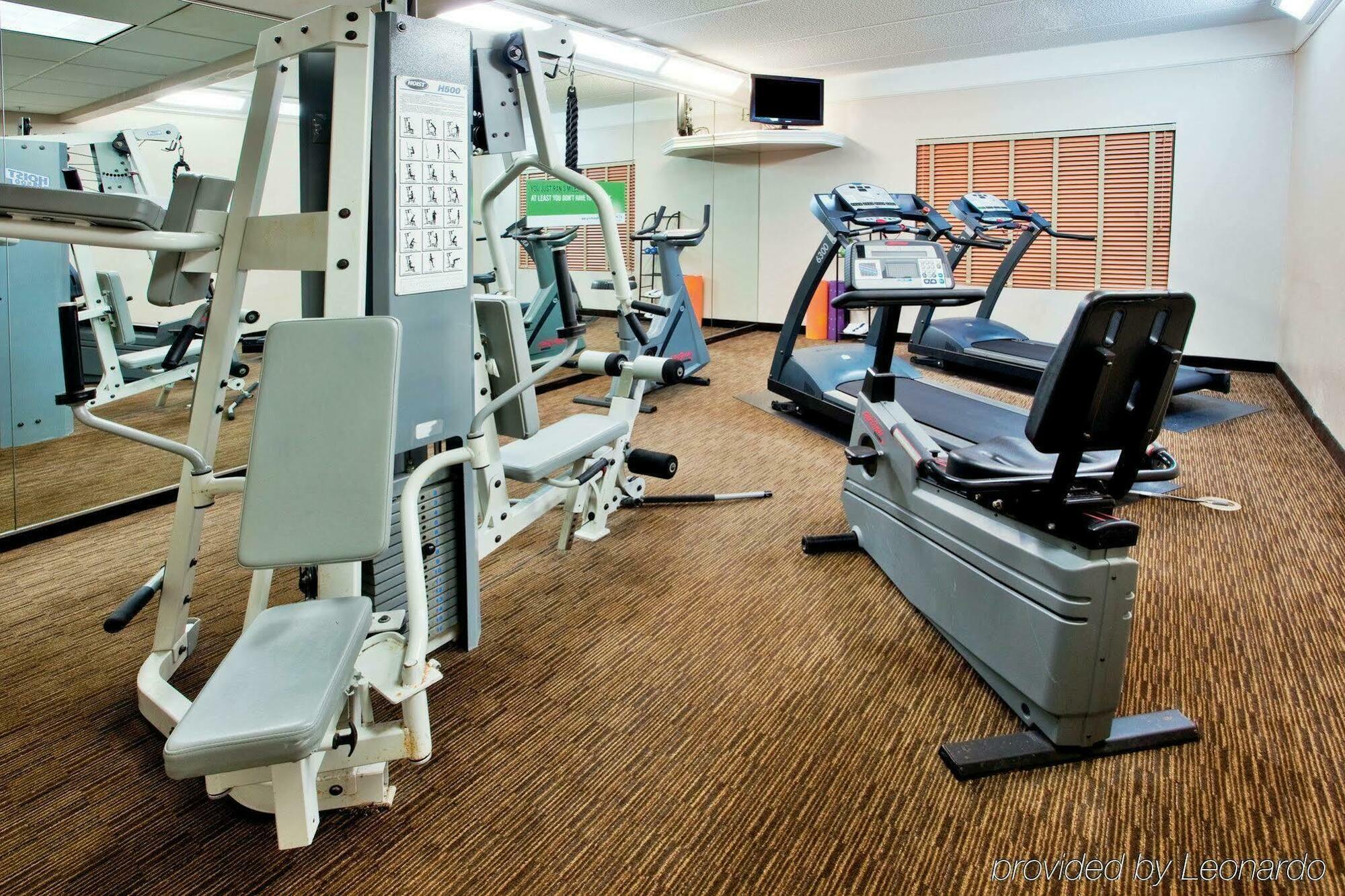 La Quinta Inn & Suites By Wyndham University Area Chapel Hill Durham Esterno foto
